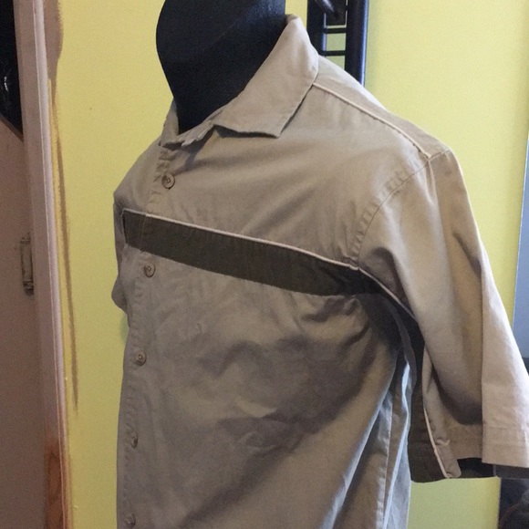 Denver Hayes button down top - Picture 2 of 4